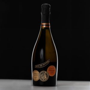 Packshot de bouteille de crémant